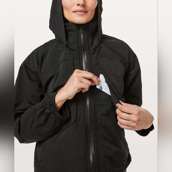 🍋 Lululemon Always Effortless JacketBlack (First Release) Size 6 - Picture 5 of 14